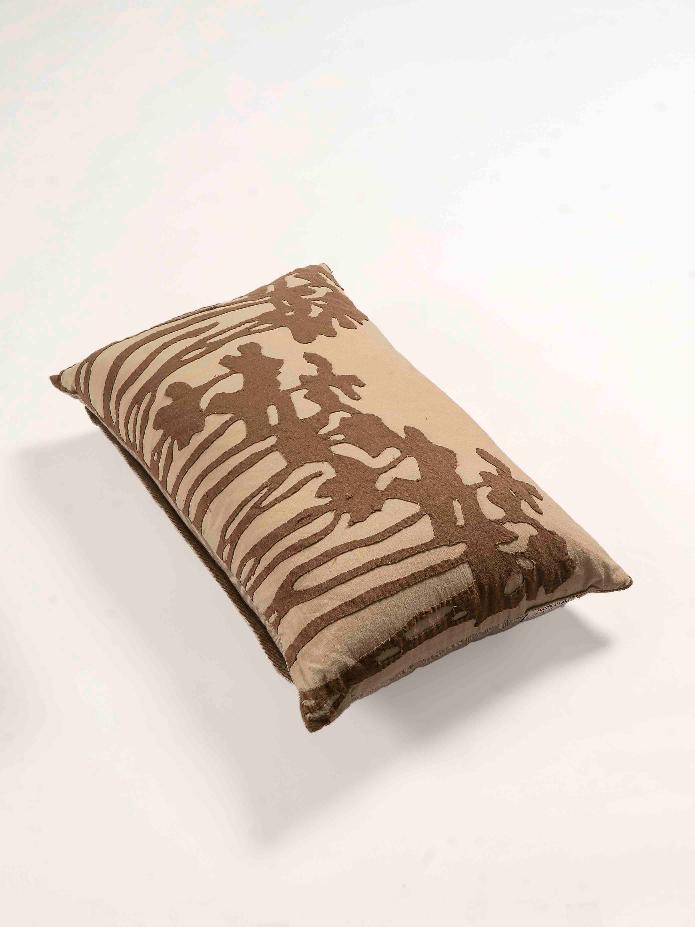 Portomaso Applique Cushion Cover