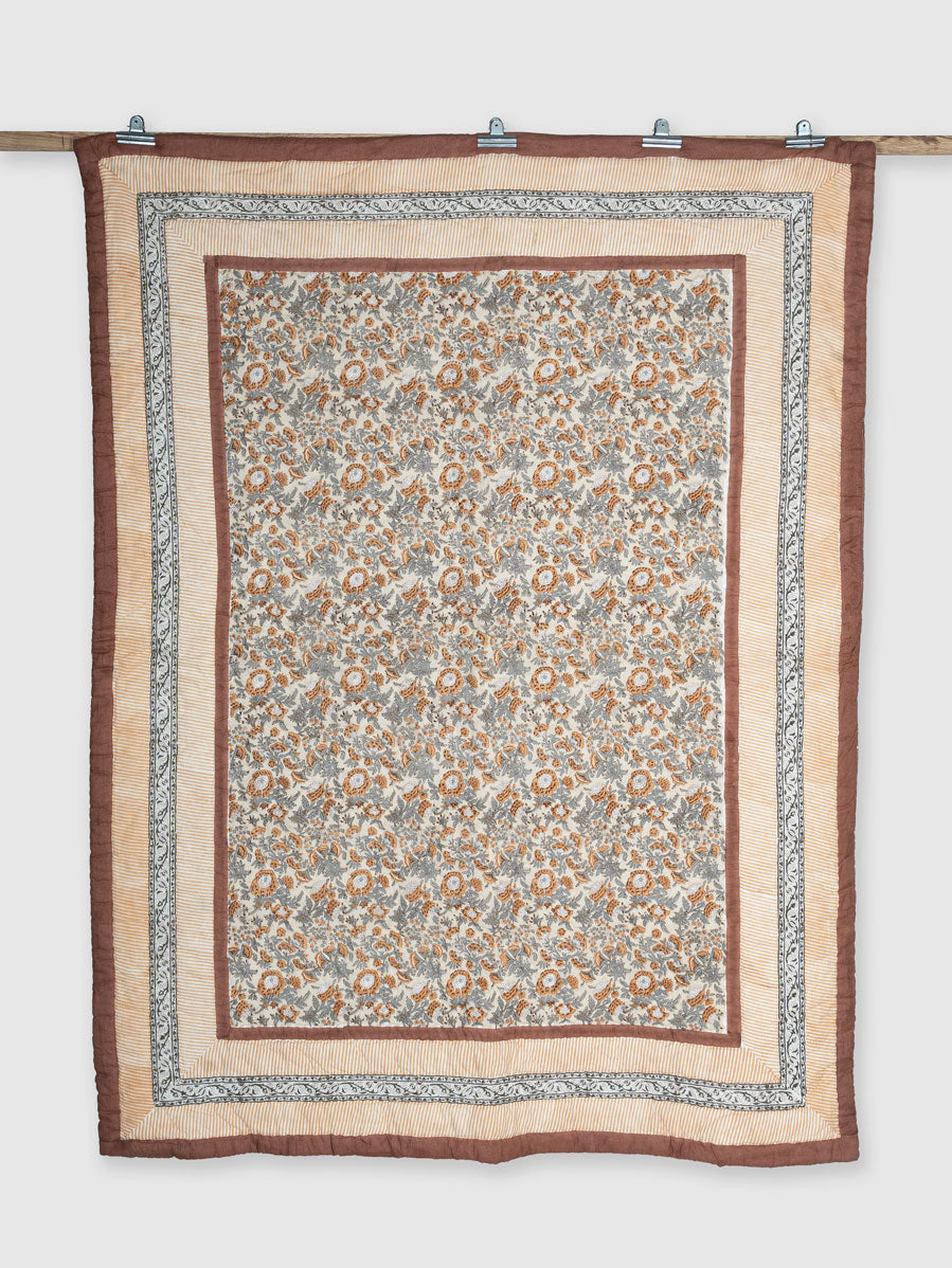 Buleben Reversible Printed Quilt