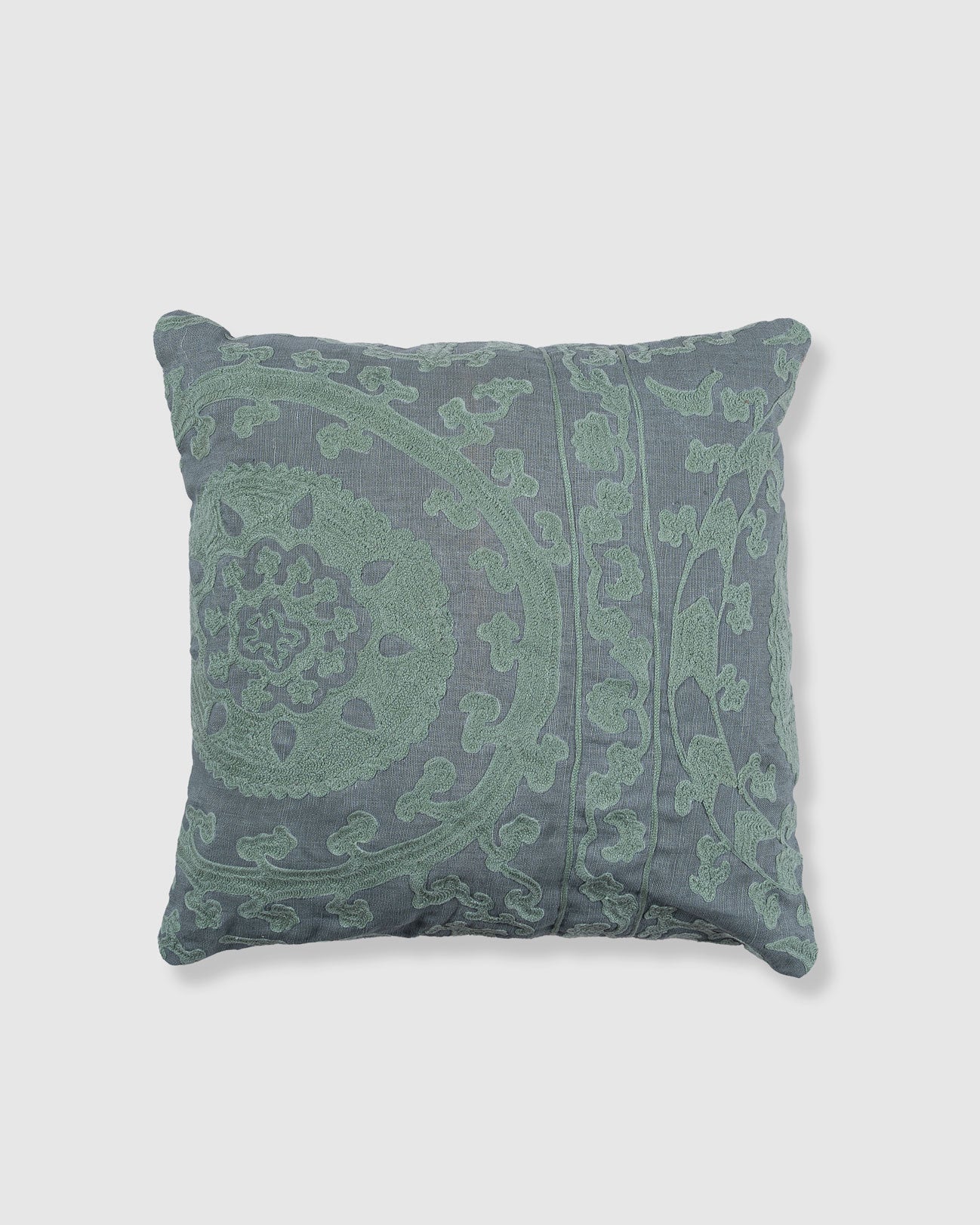 Kajjet Embroidered Cushion Cover