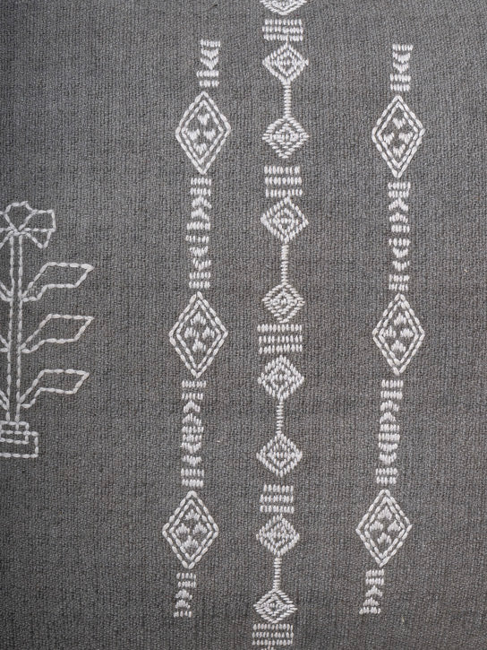 Mamor Embroidered Cushion Cover