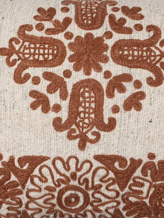 Sakri Woven & Embroidered Cushion Cover with Acc Yarn