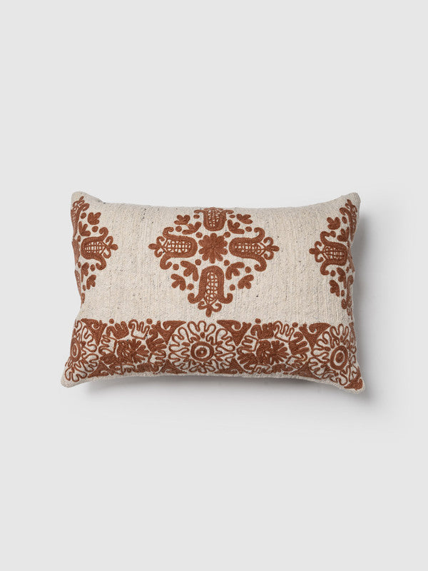 Sakri Woven & Embroidered Cushion Cover with Acc Yarn