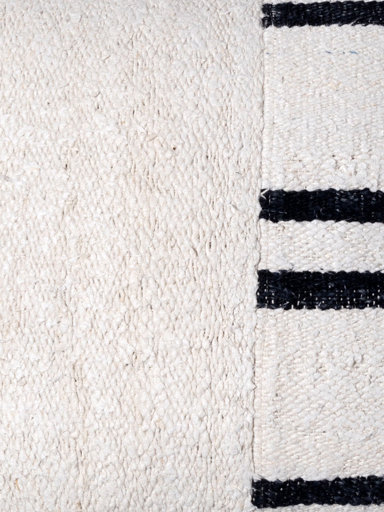 Strem Linen Cushion