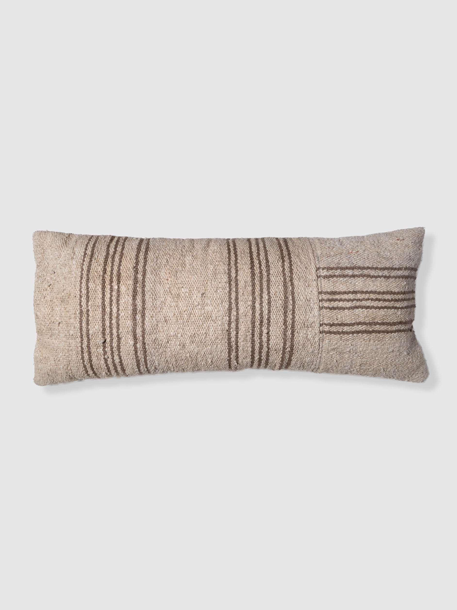 Aryum Linen Cushion