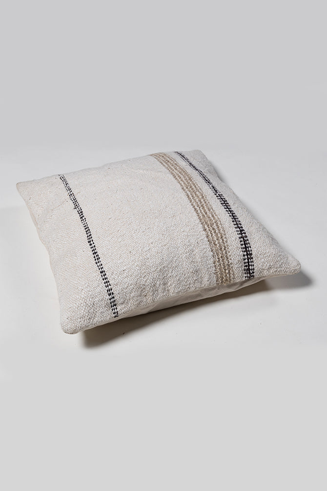 Berd Linen Cushion