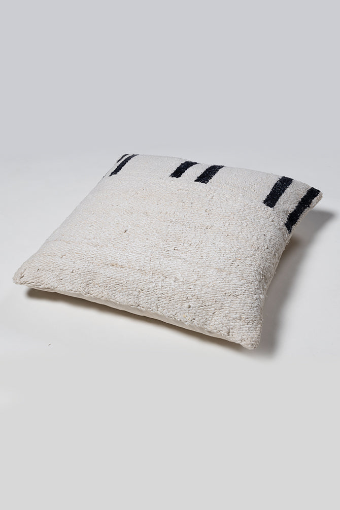 Strem Linen Cushion