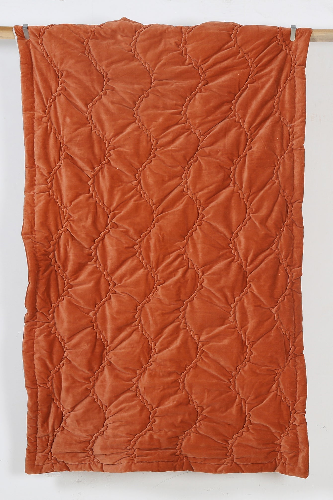 Leverkusen Velvet Embroidered Quilt