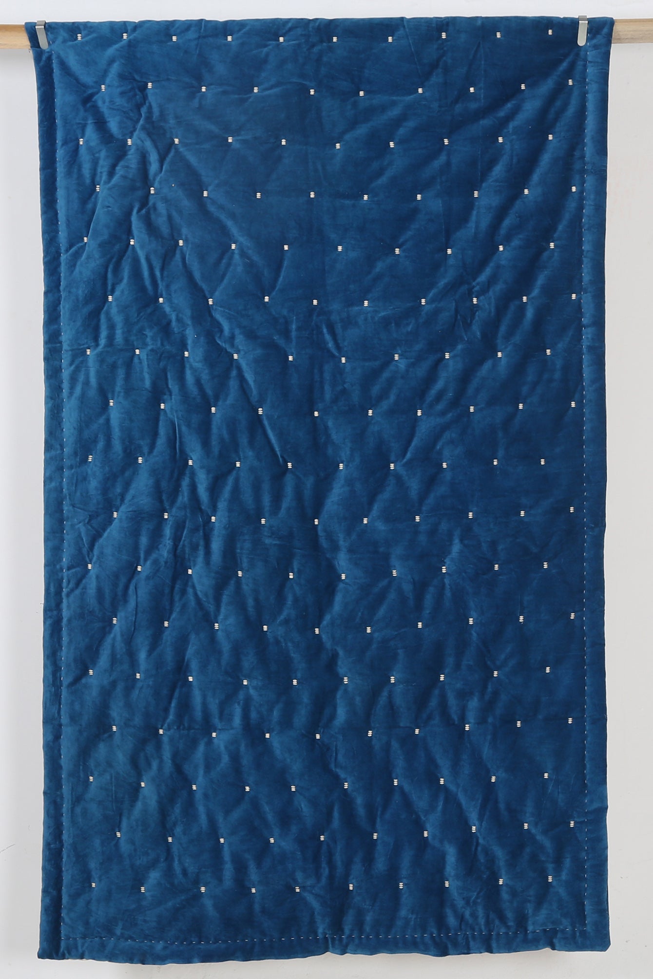 Lüdenscheid Velvet Embroidered Quilt