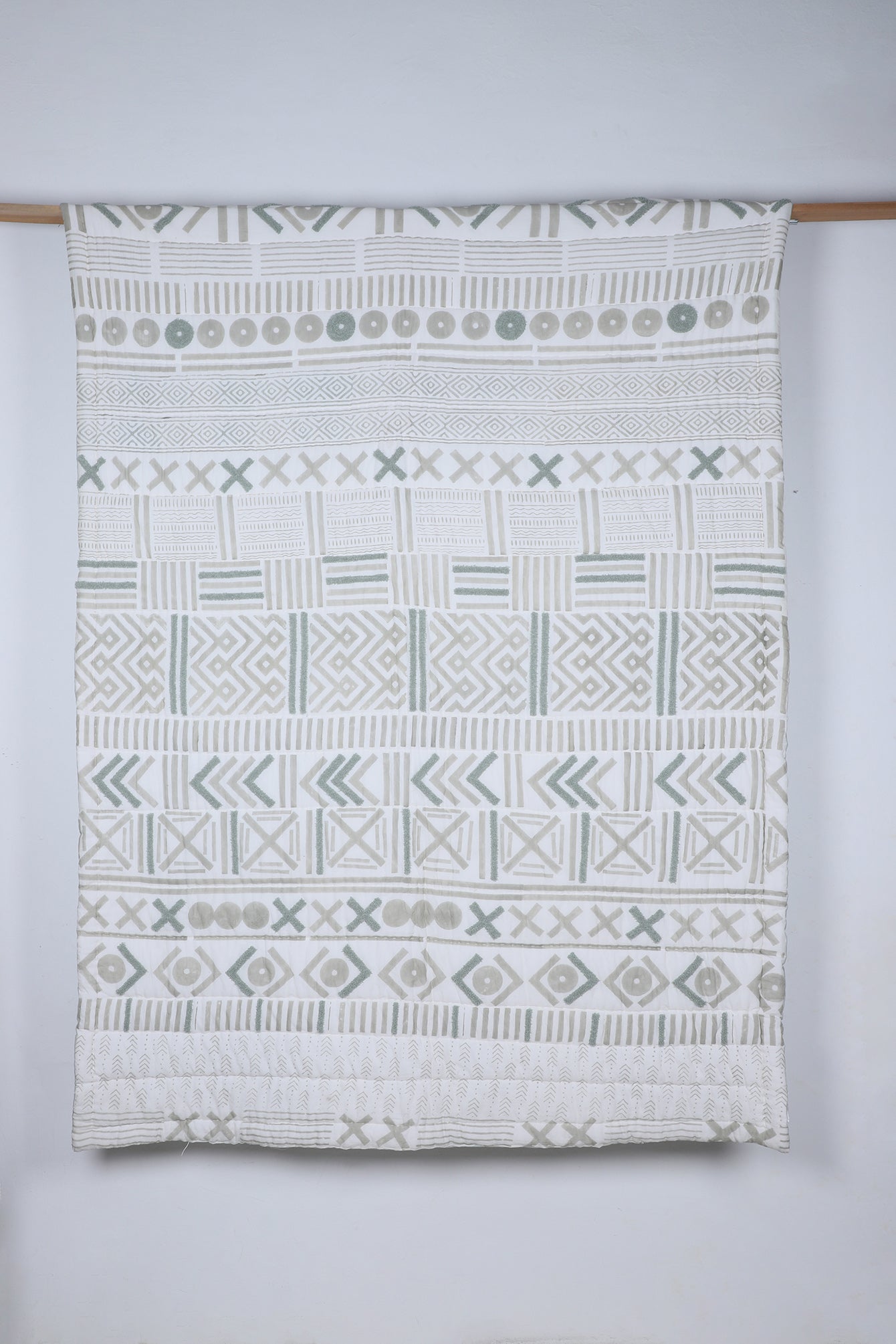 Münster Printed Quilt With Embroidery