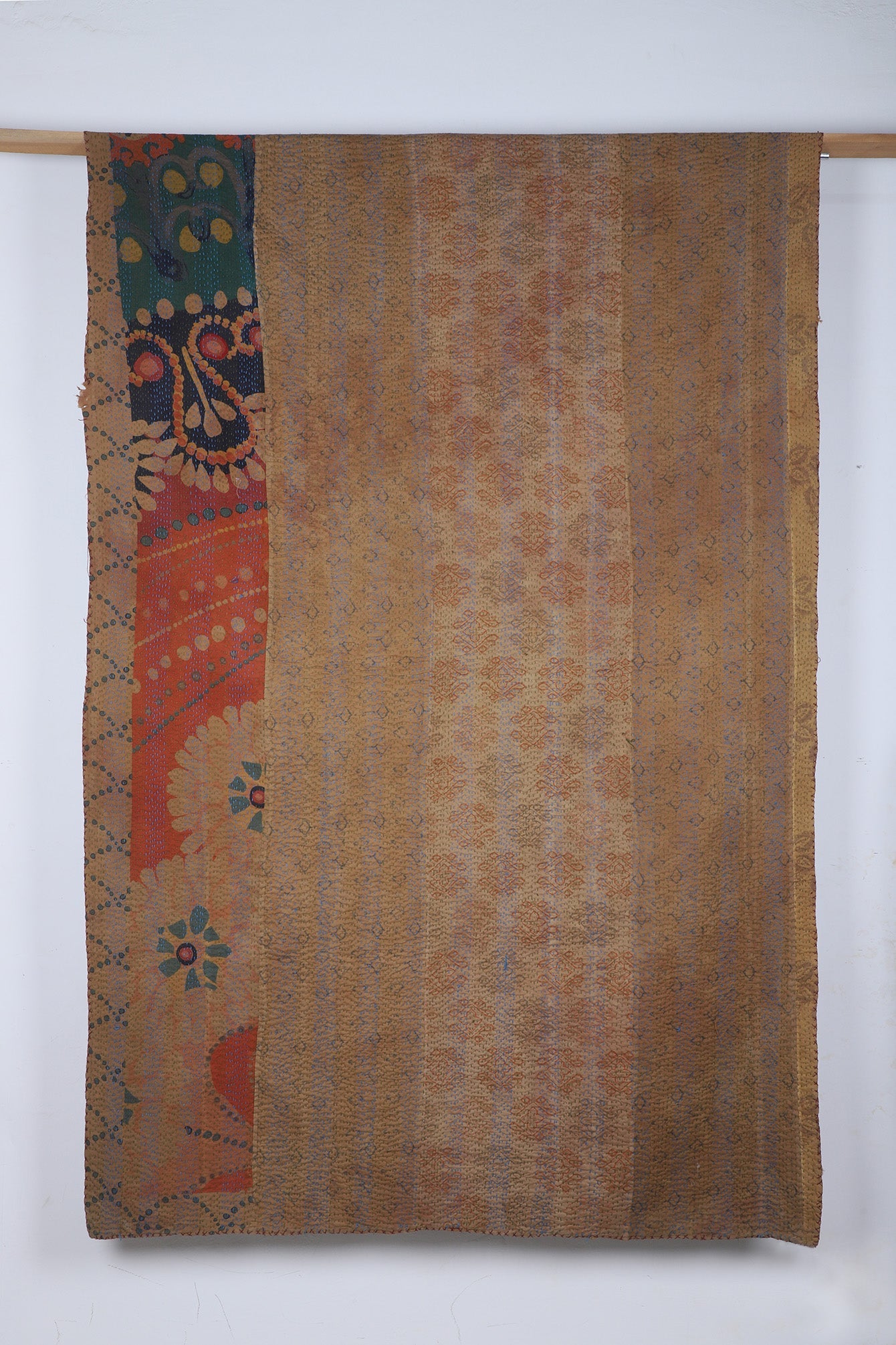 Agen Printed Patch Kantha Throw