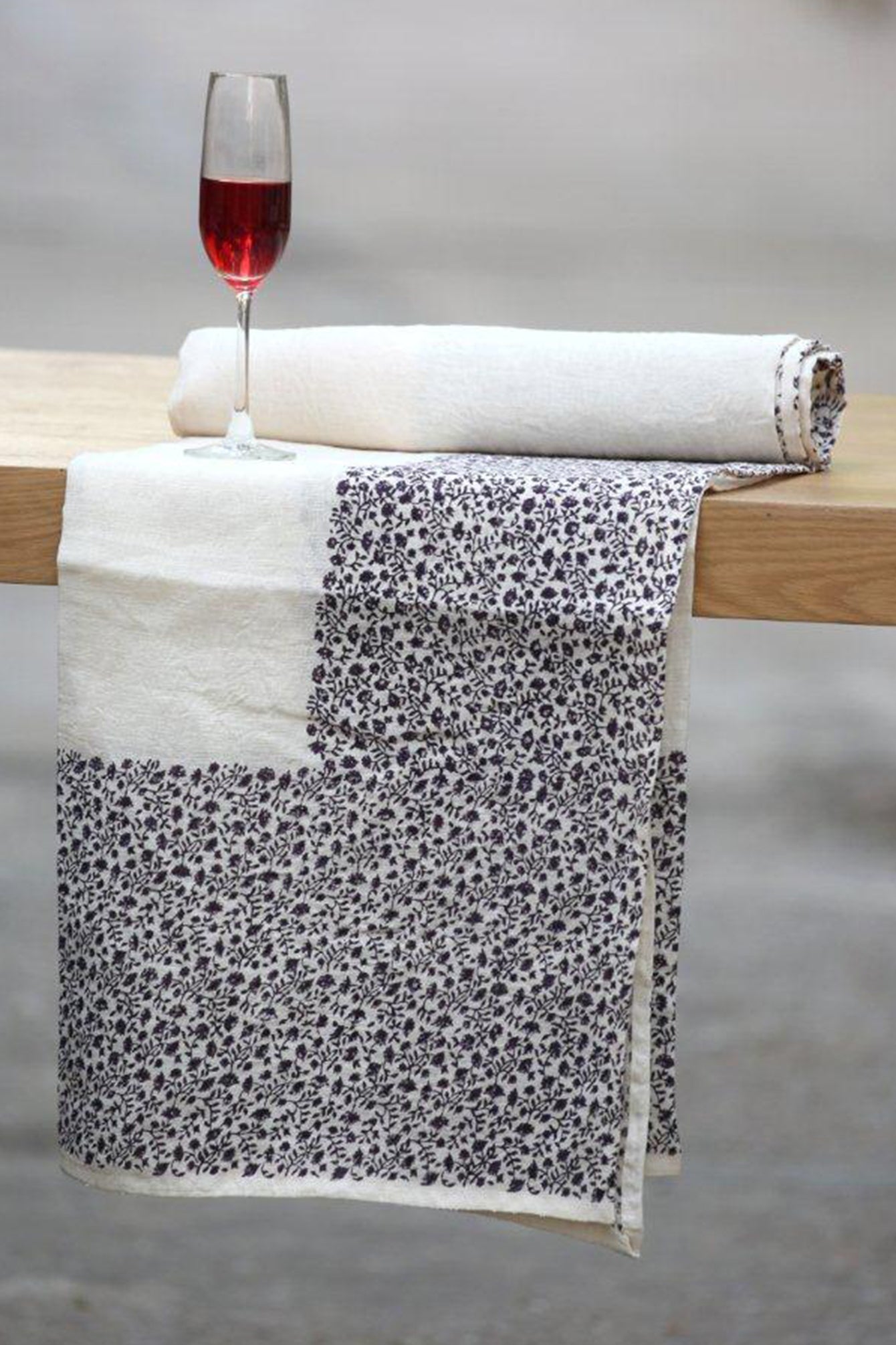 Fanal Printed Table Cover
