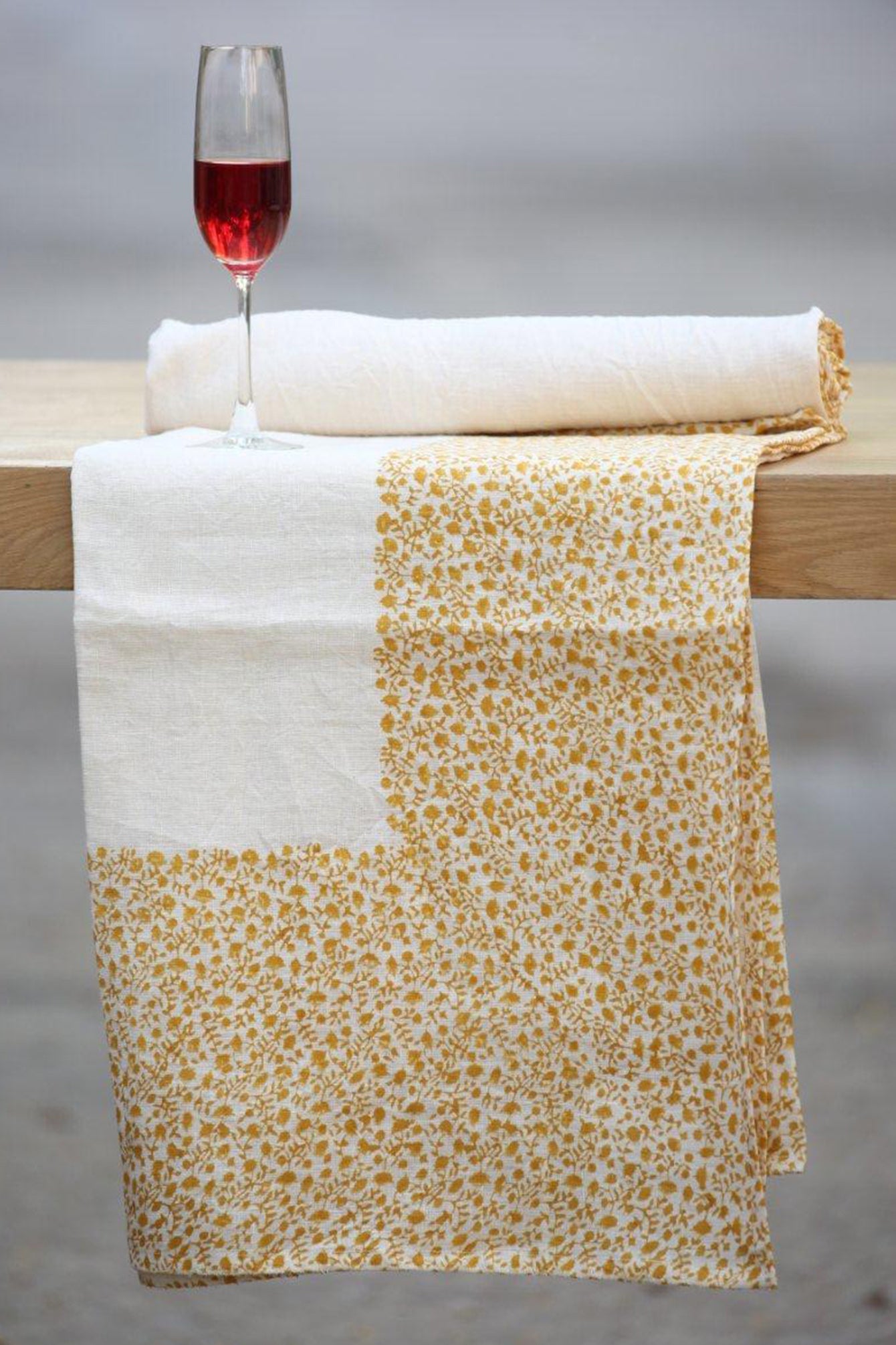Flofra Printed Table Cover