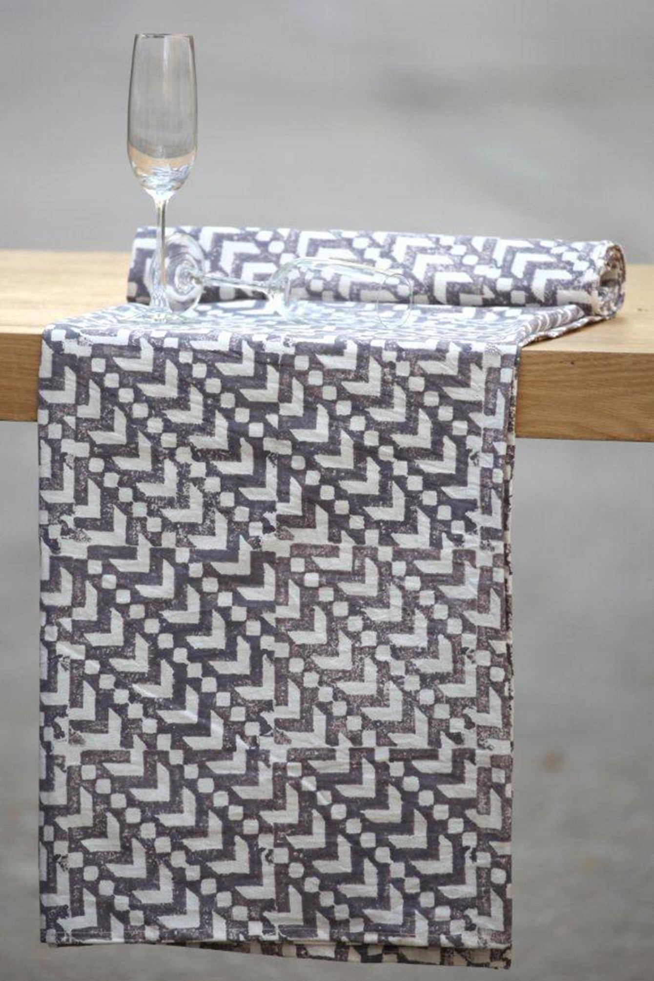 Farrug Printed Table Cover