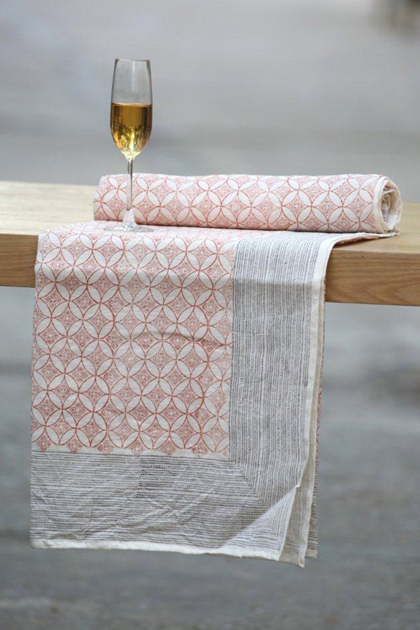 Nikola Printed Table Cover