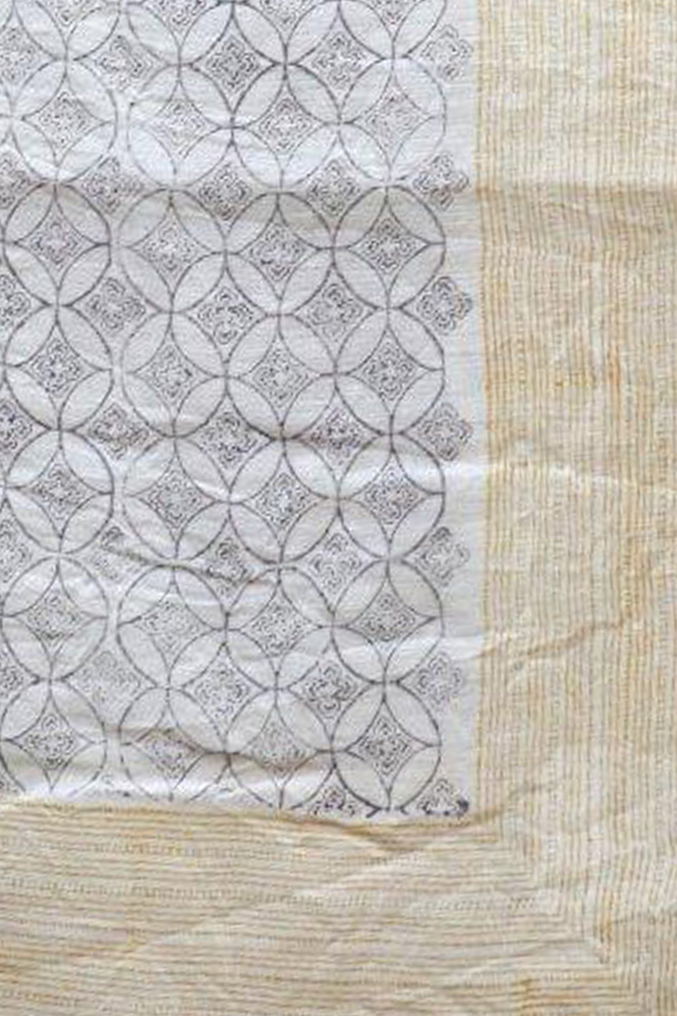 Bittija Printed Table Cover