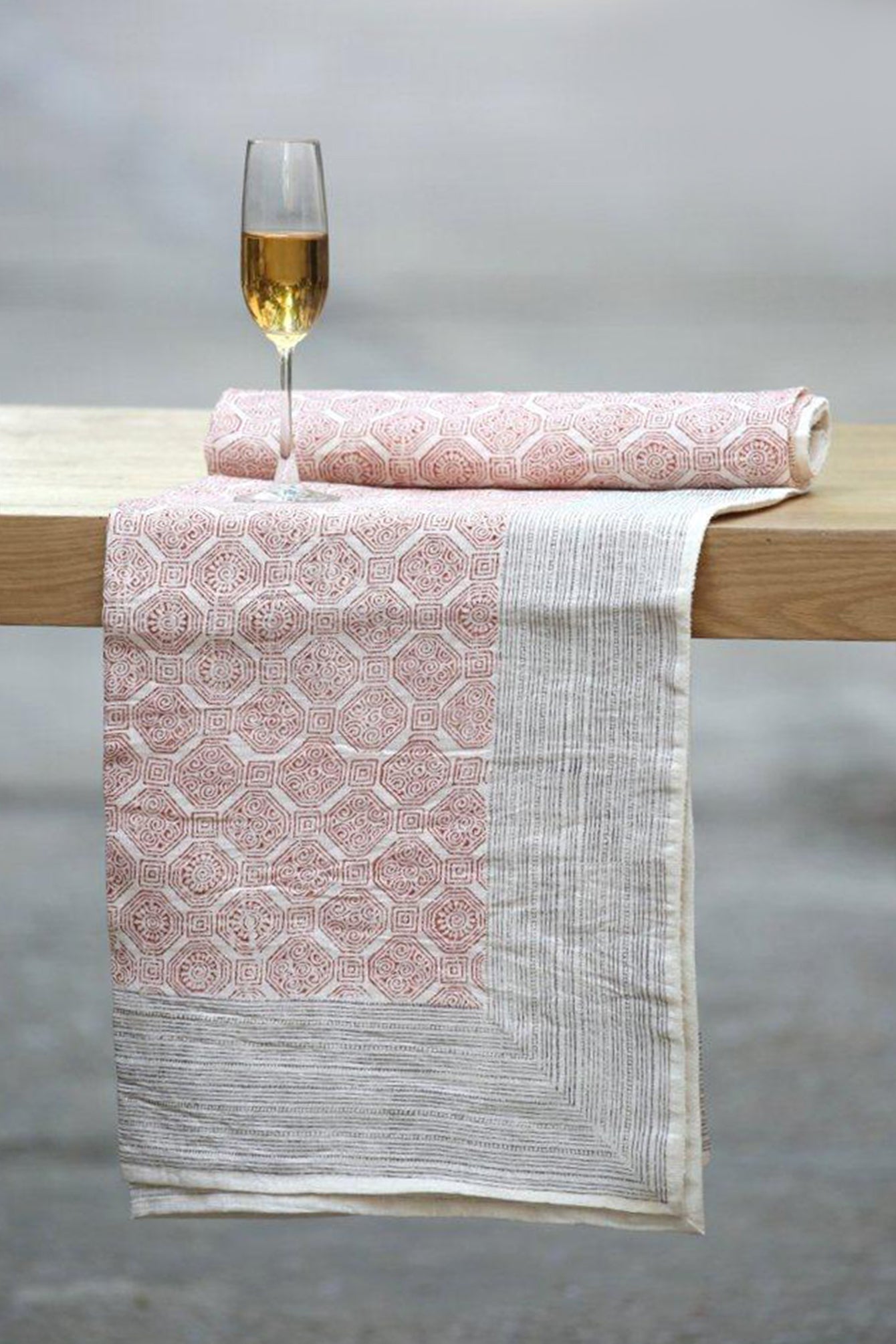 Pitkal Printed Table Cover