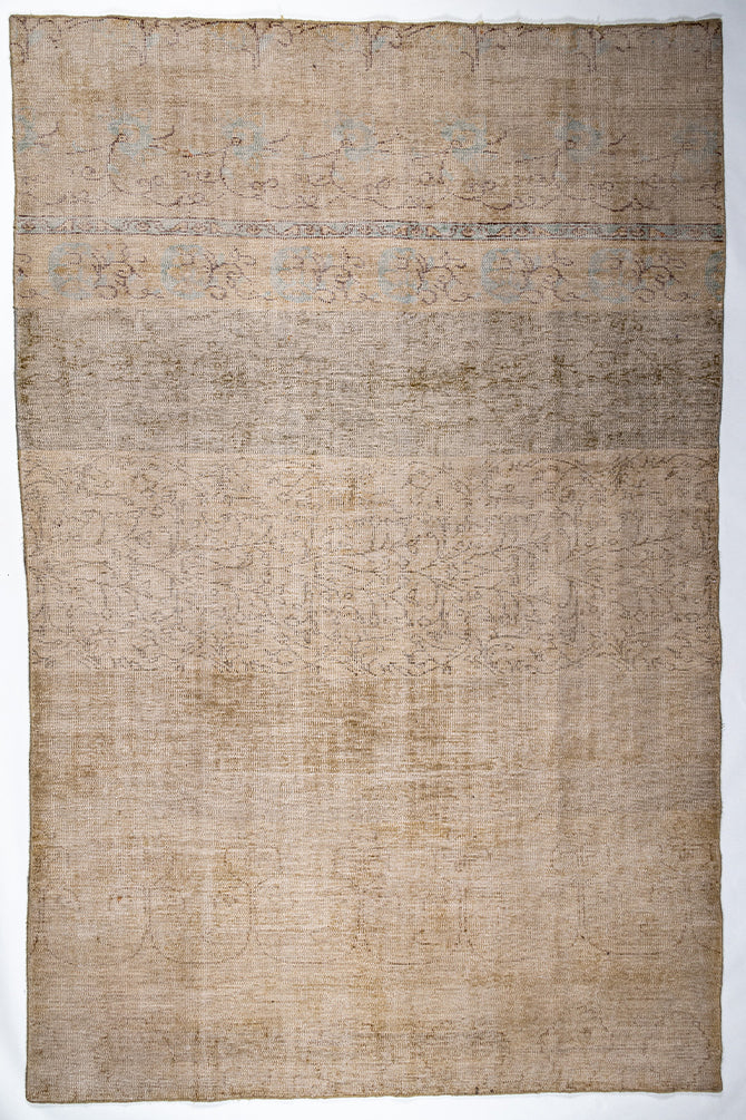 Bree Hand Knotted Rug